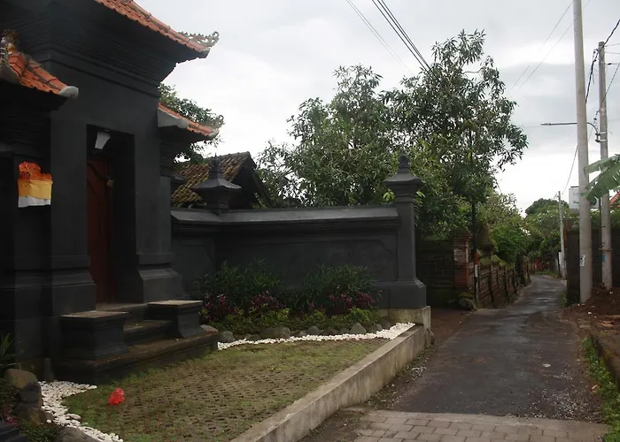 Ngurah * Ubud